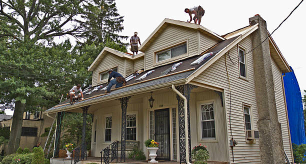 Best Local Roofing Companies  in Leetonia, OH